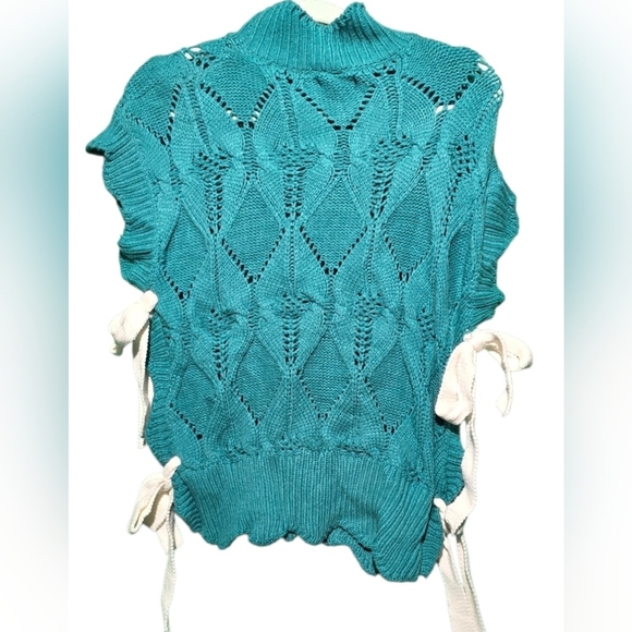 &Merci NWT Womens Blue Crew Neck Sweater with Open-Knit Pattern - Picture 3 of 3